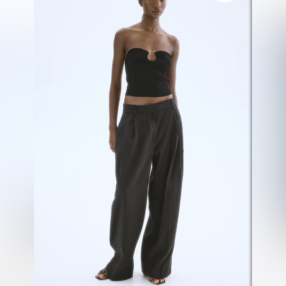 H&M Black knit Crop Top - Picture 1 of 4